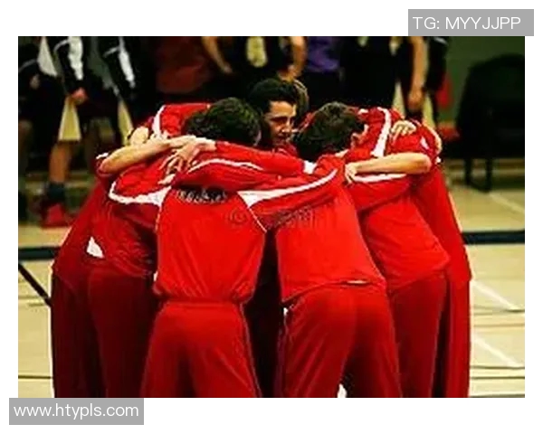 广州篮球队的精神探索与团队意识深度解析 广州篮球队的精神探索与团队意识深度解析