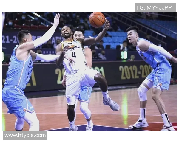 CBA精彩对决山东队与江苏队比赛录像回顾与精彩瞬间分析