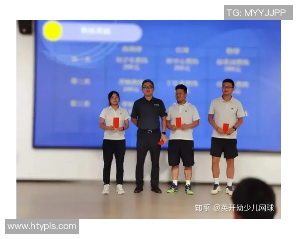 南京网球队在世界锦标赛中的团队协作表现及其对比赛结果的影响分析 南京网球队在世界锦标赛中的团队协作表现及其对比赛结果的影响分析